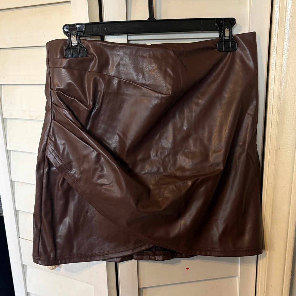SHEIN Brown Faux Leather Skirt